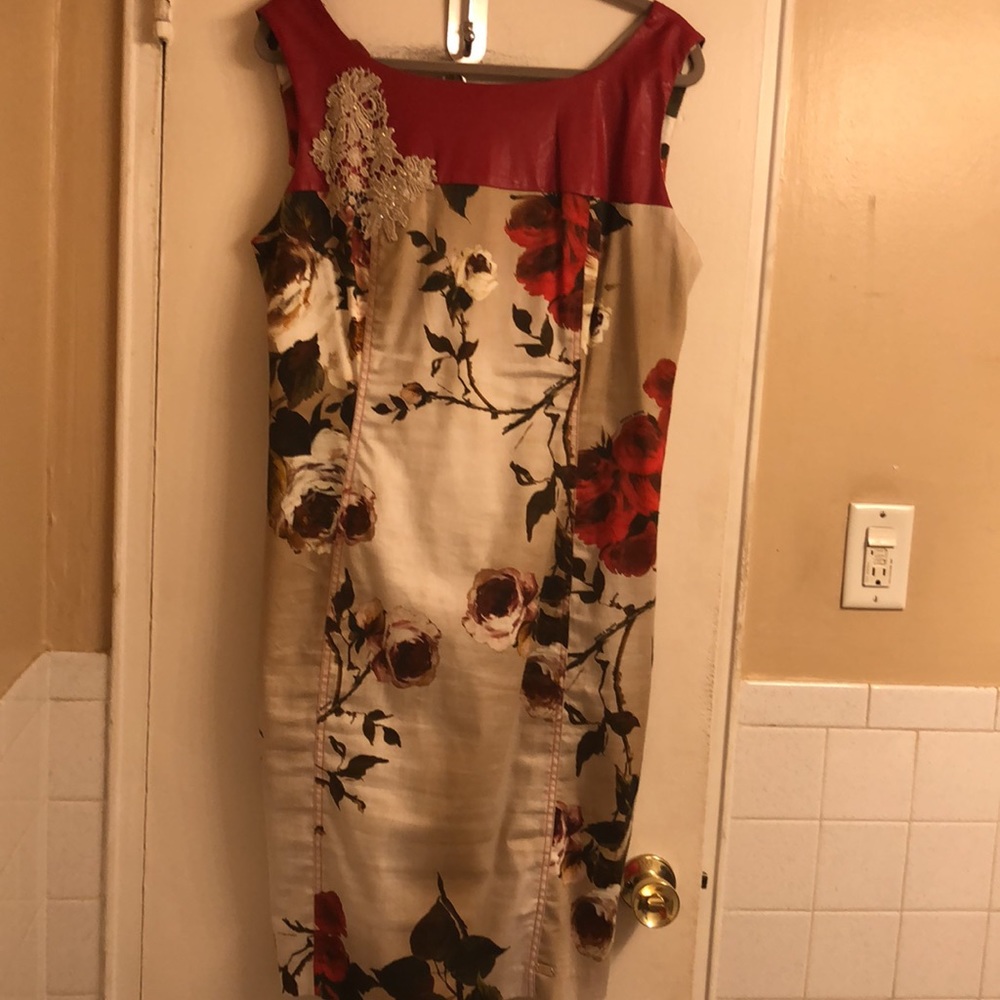 Monica Magni stunningDress